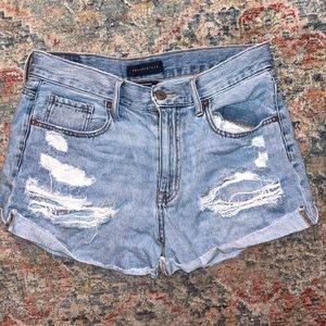 aeropostale light denim ripped mom shorts